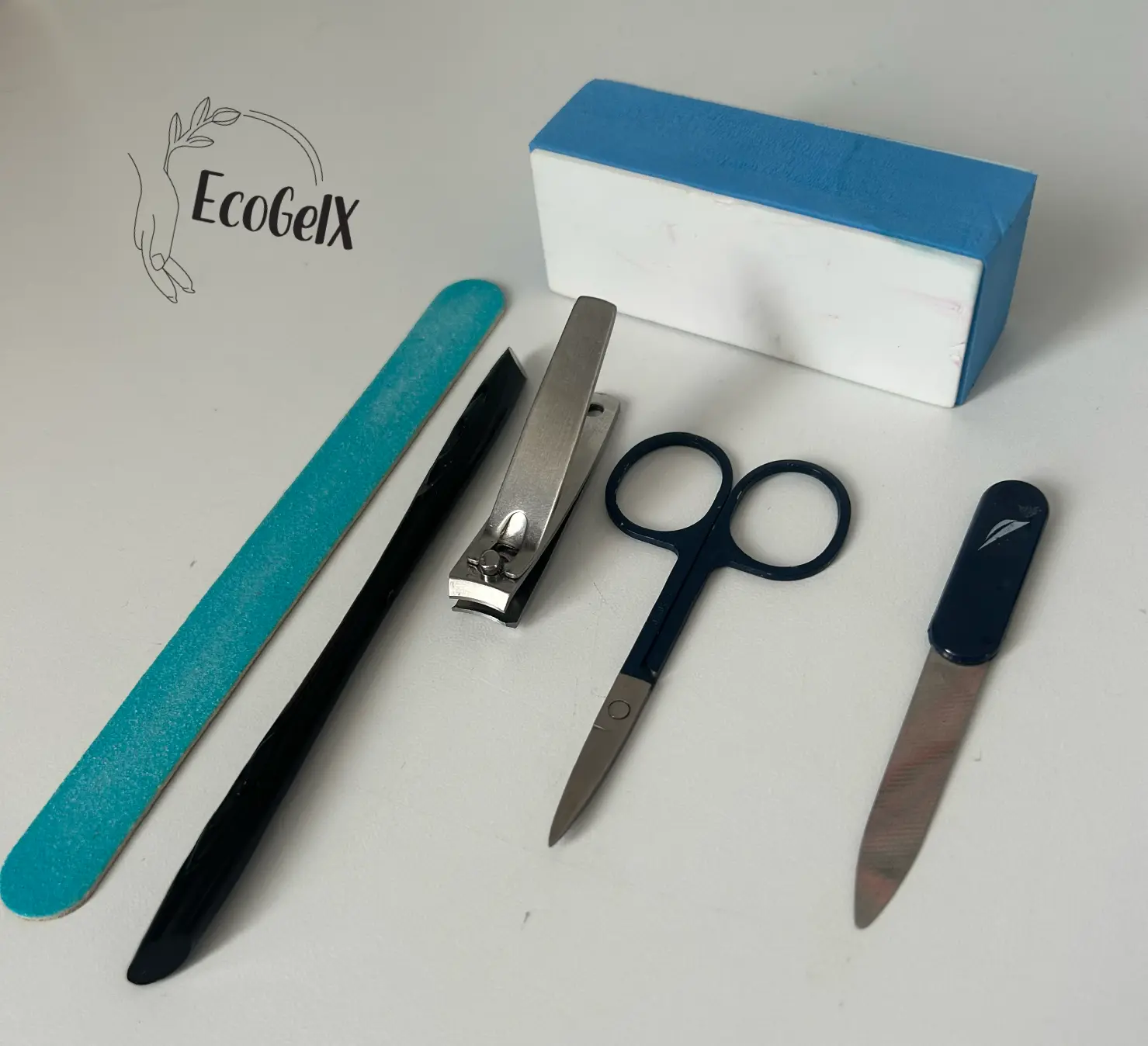 EcoGelX go to tool kit with essential manicure tools